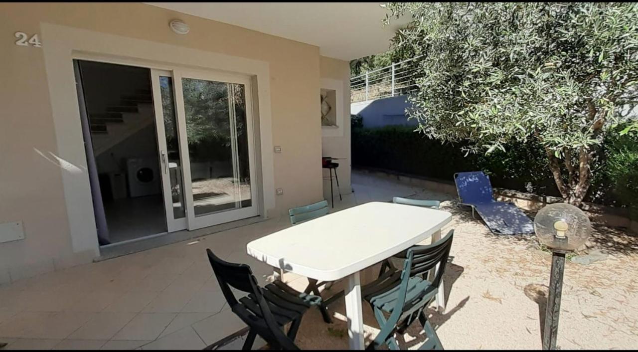 Villetta Federico Climatizzata Con Giardino Privato Viddalba Ngoại thất bức ảnh